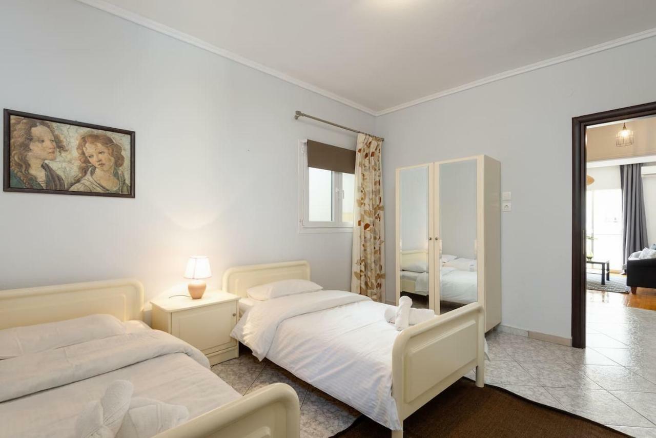 Upscale And Spacious 3Br Home Szaloniki Kültér fotó